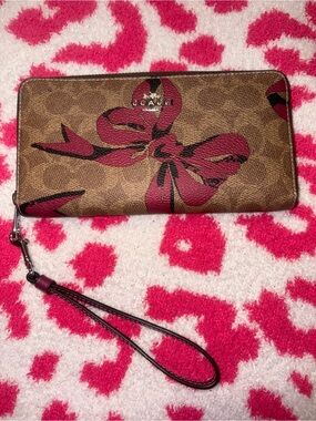 Coach Brown Signature Floral Zip Wristlet Wallet - Pink Bow Accent